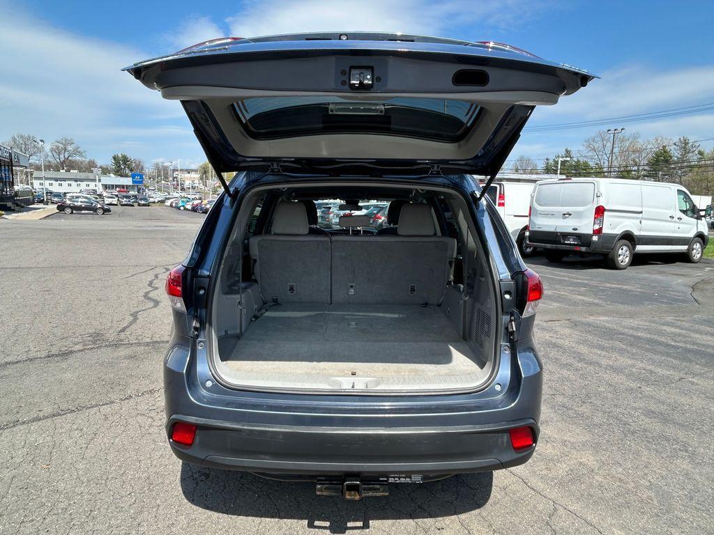 used 2018 Toyota Highlander car, priced at $21,500