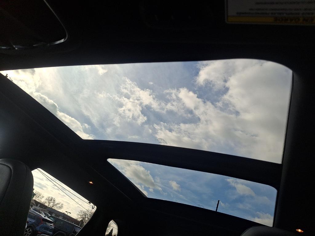 used 2021 Jeep Cherokee car, priced at $18,869