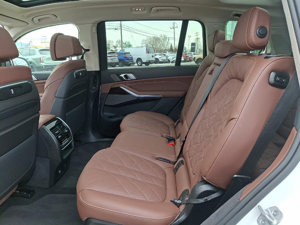 used 2026 BMW X7 car, priced at $78,358