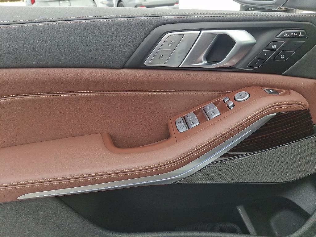 used 2026 BMW X7 car, priced at $78,358