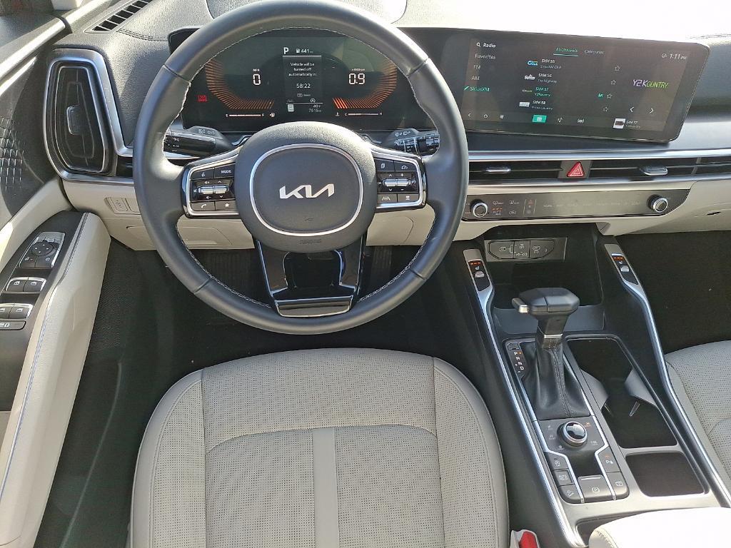 used 2025 Kia Sorento car, priced at $35,105