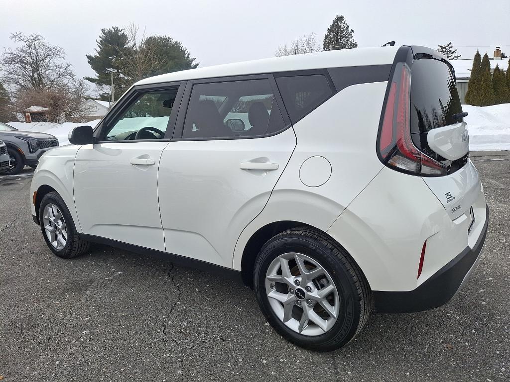 used 2024 Kia Soul car, priced at $20,305