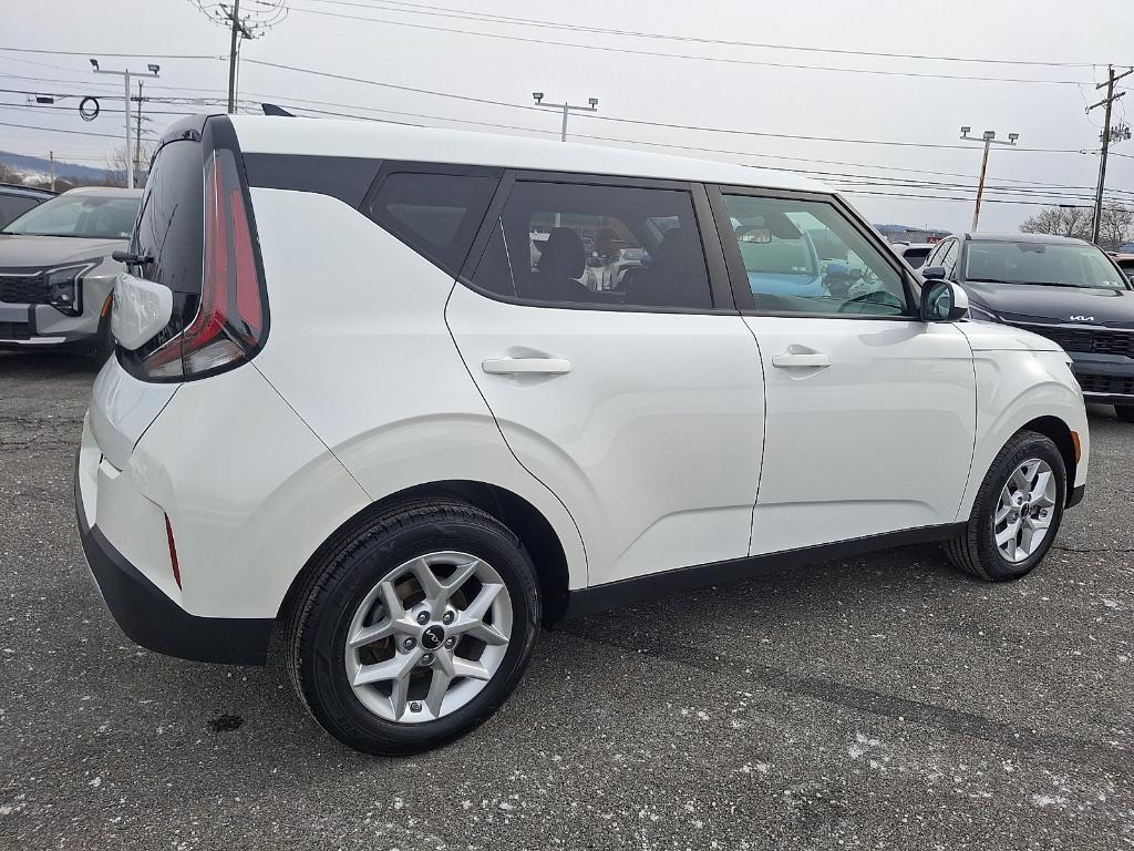 used 2024 Kia Soul car, priced at $20,305