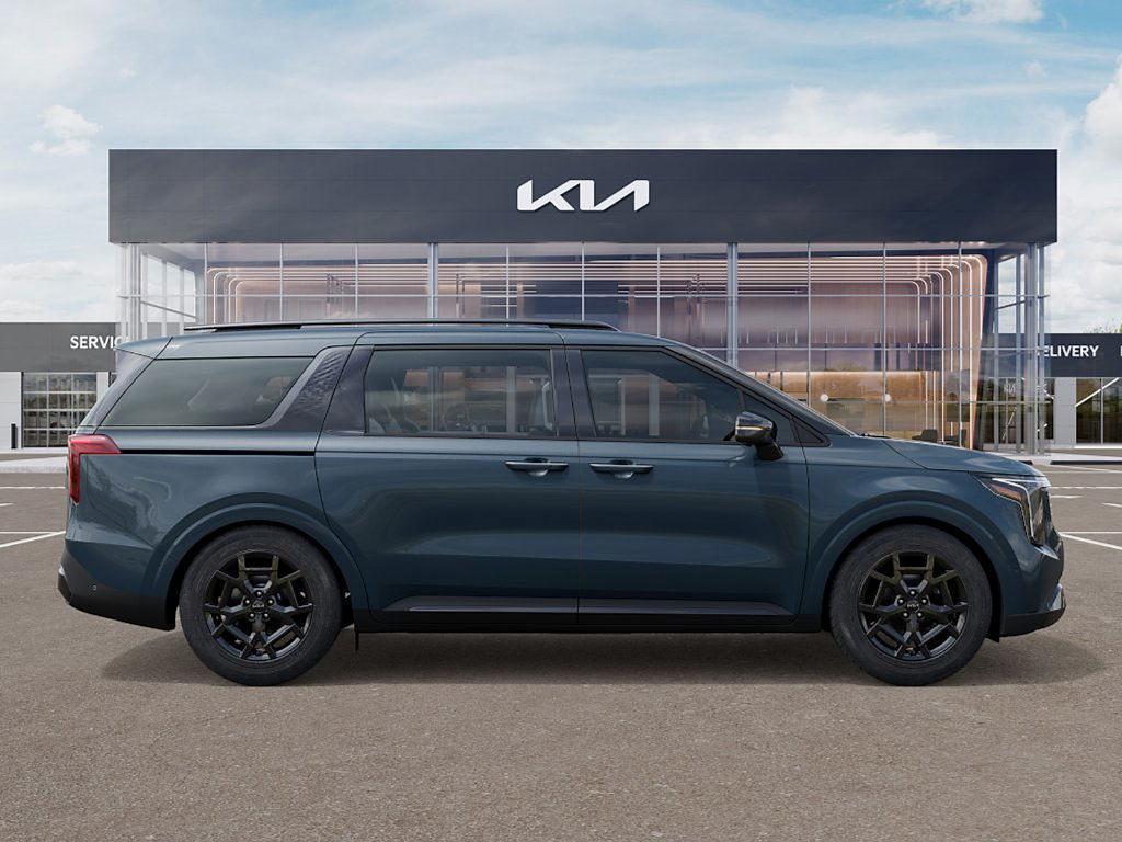 new 2026 Kia Carnival Hybrid car, priced at $53,295