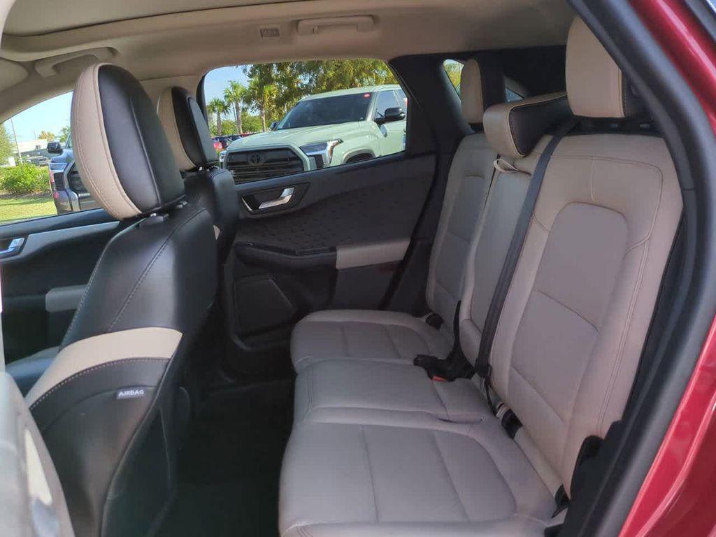 used 2020 Ford Escape car, priced at $10,999