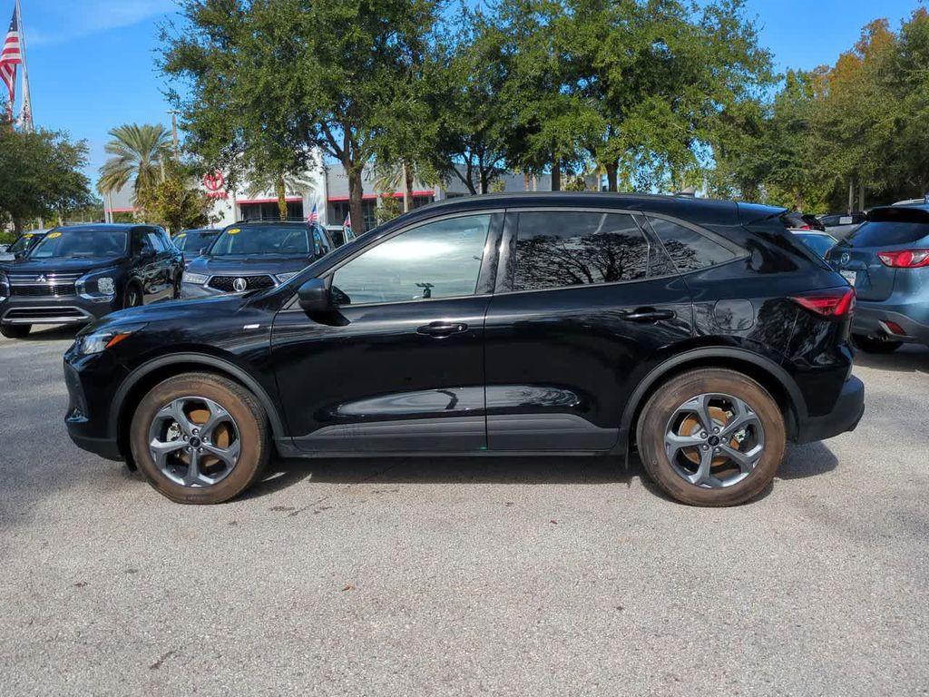 used 2025 Ford Escape car, priced at $19,999