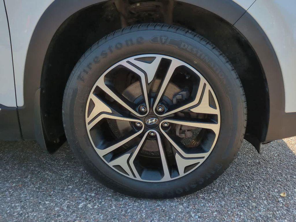 used 2020 Hyundai Santa Fe car, priced at $16,744