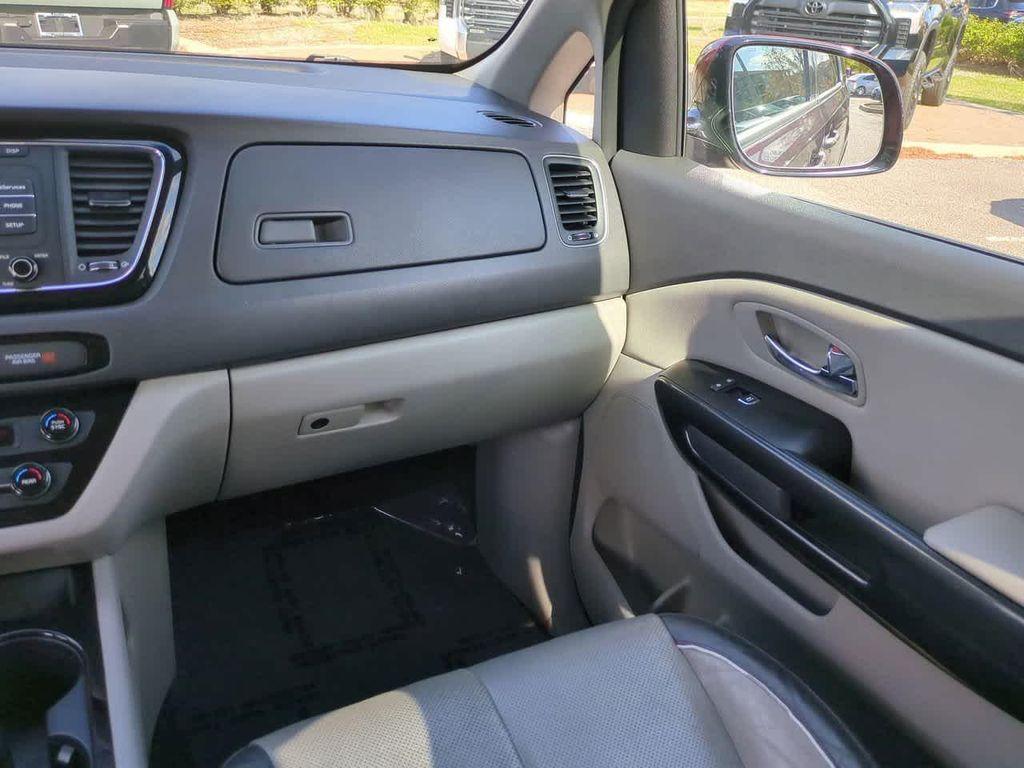 used 2016 Kia Sedona car, priced at $6,444