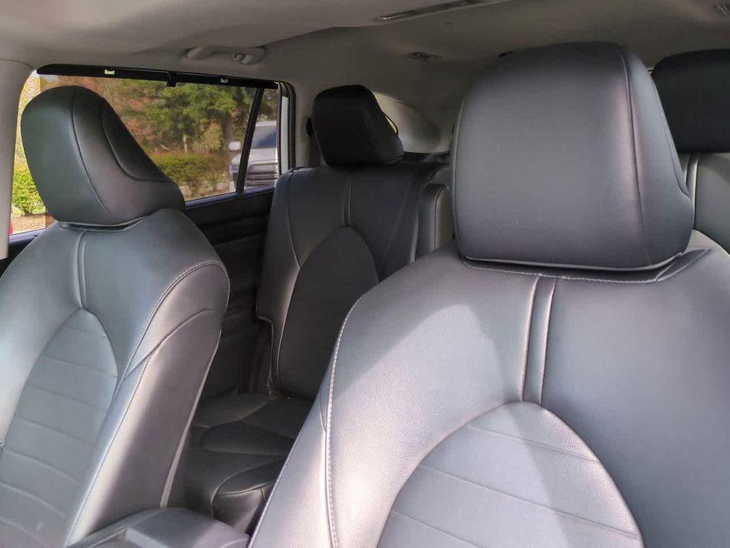 used 2020 Toyota Highlander car, priced at $26,999