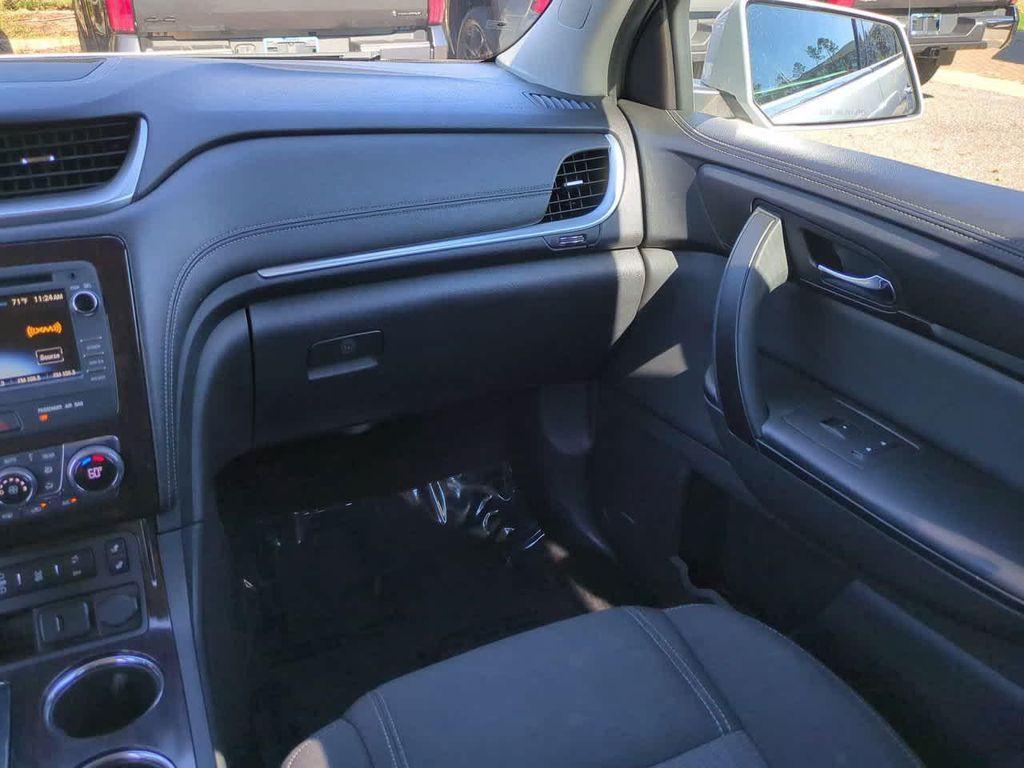 used 2017 Chevrolet Traverse car, priced at $7,999