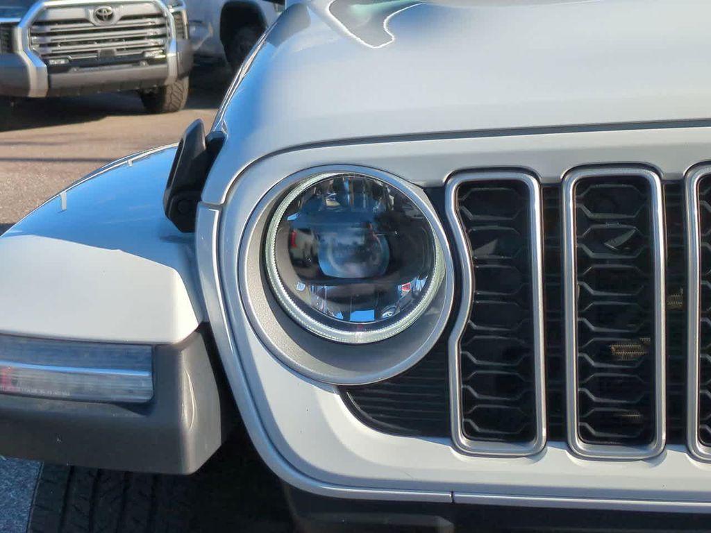 used 2025 Jeep Wrangler car, priced at $32,744