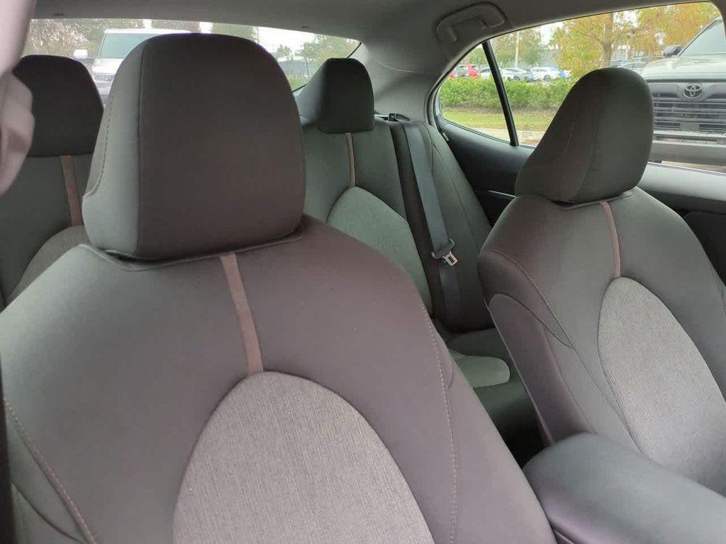 used 2019 Toyota Camry Hybrid car, priced at $17,244