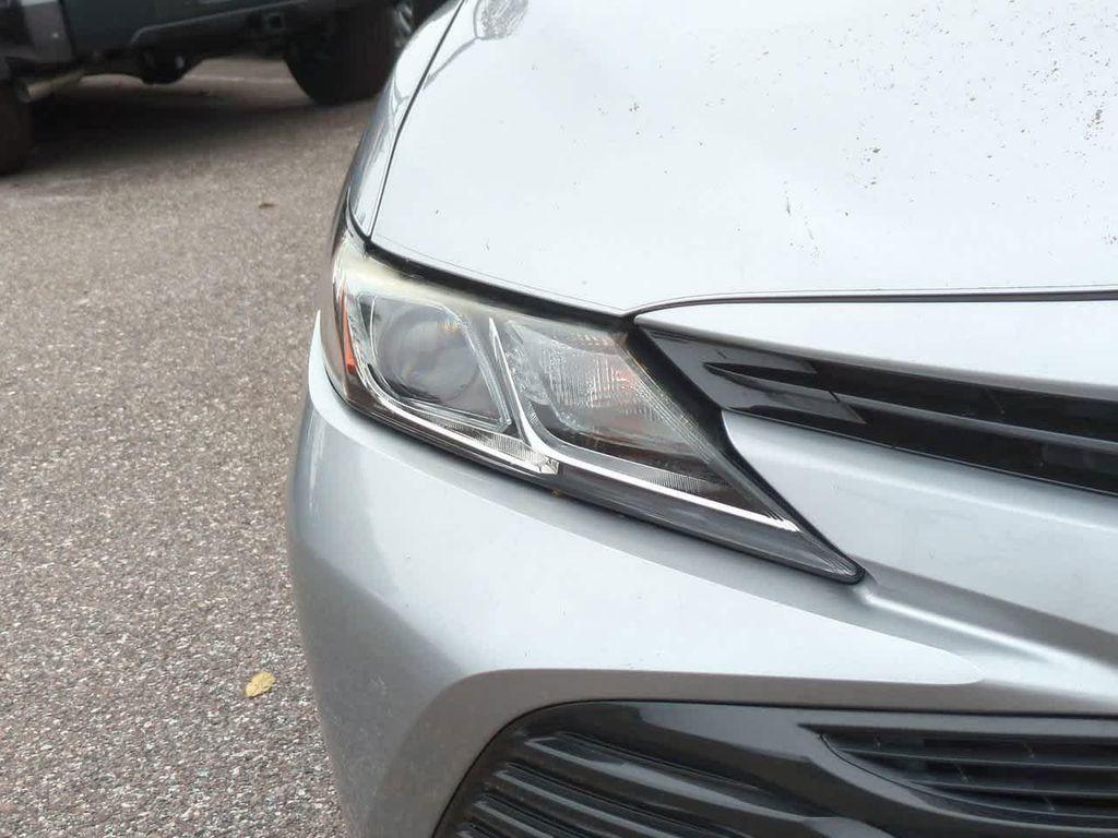 used 2019 Toyota Camry Hybrid car, priced at $17,244