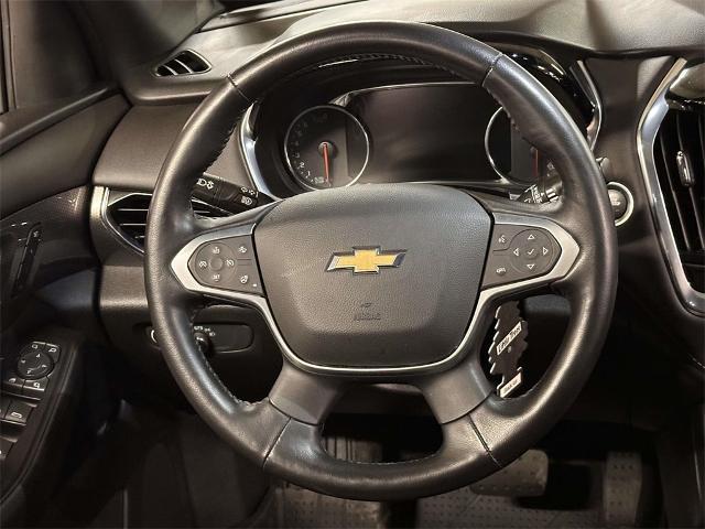 used 2022 Chevrolet Traverse car, priced at $32,988