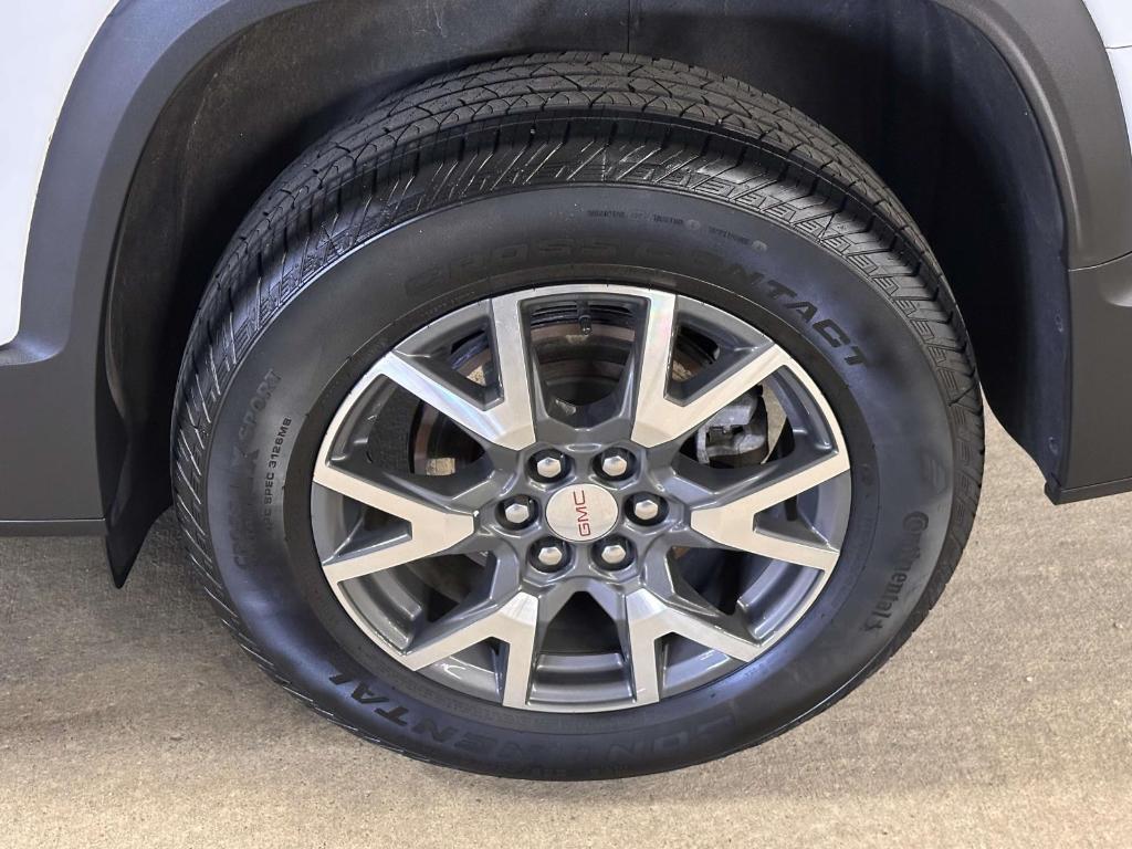 used 2023 GMC Acadia car, priced at $28,617