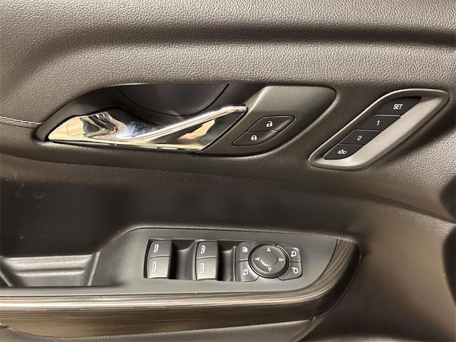 used 2023 GMC Acadia car, priced at $30,988