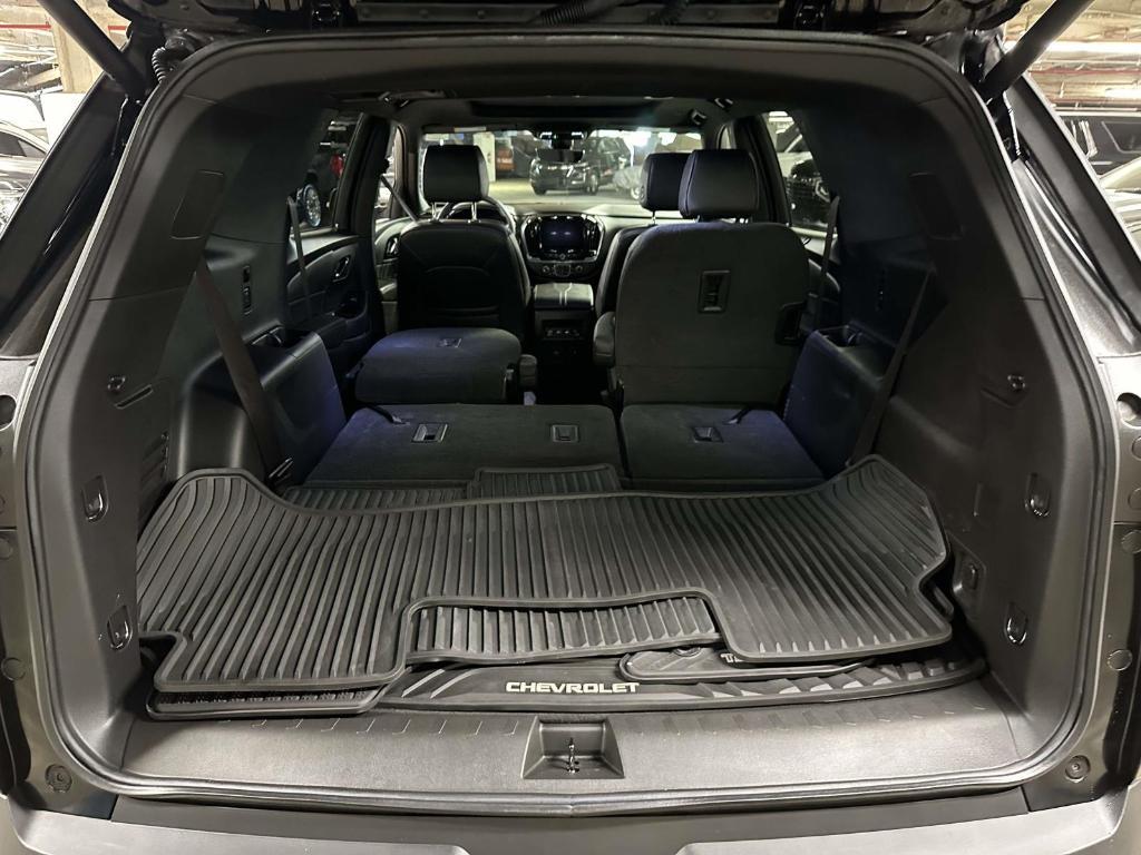 used 2023 Chevrolet Traverse car, priced at $34,263