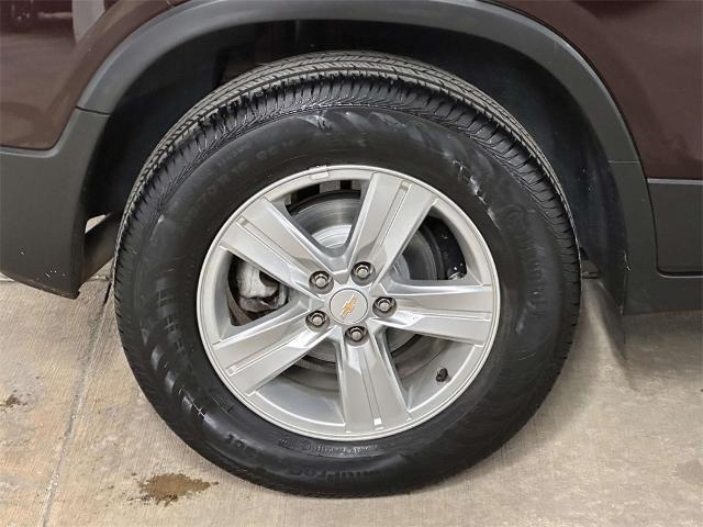 used 2022 Chevrolet Trax car, priced at $16,988
