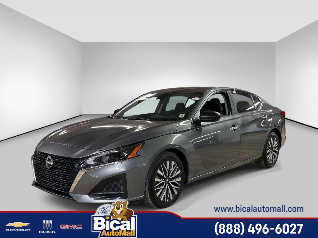 used 2025 Nissan Altima car, priced at $19,209