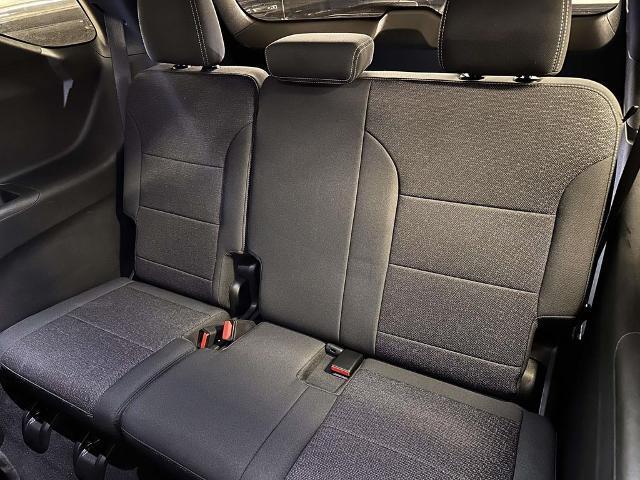 used 2024 Chevrolet Traverse car, priced at $32,515