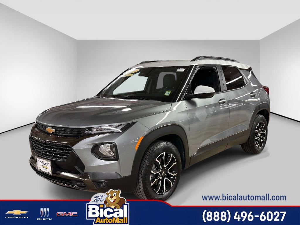 used 2023 Chevrolet TrailBlazer car, priced at $21,817