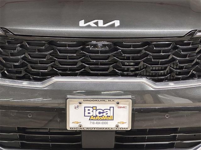 used 2025 Kia Sorento Hybrid car, priced at $35,988