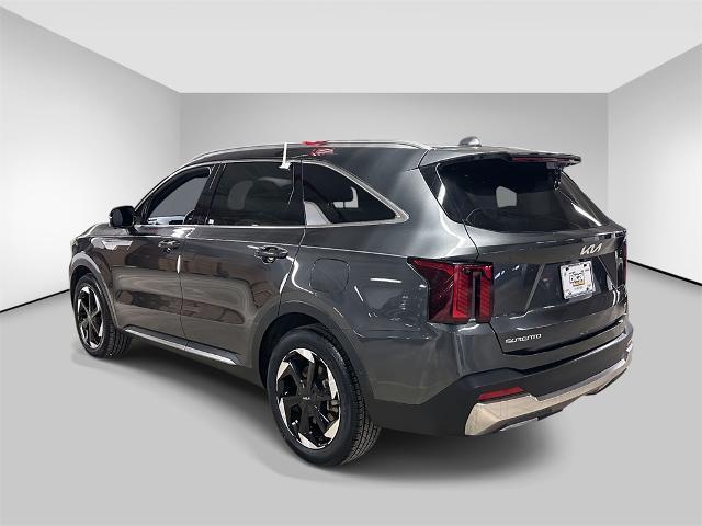 used 2025 Kia Sorento Hybrid car, priced at $35,988