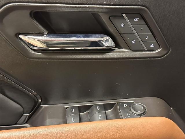 used 2024 GMC Canyon car, priced at $37,288