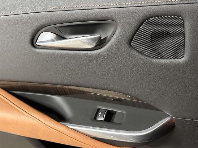 used 2021 Cadillac XT4 car