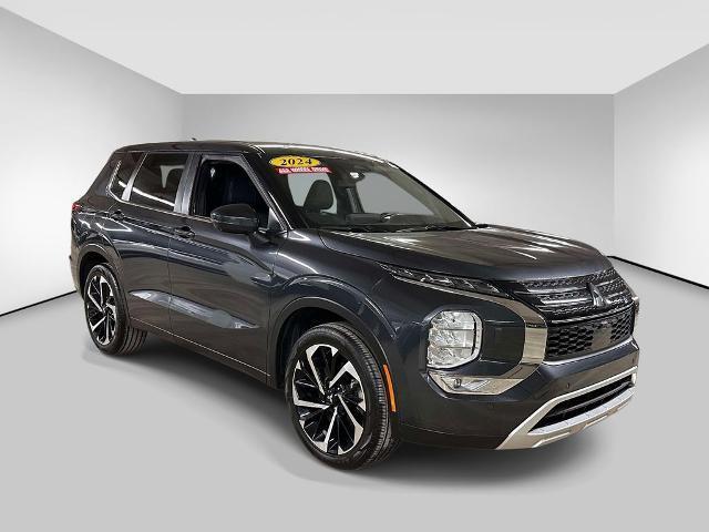 used 2024 Mitsubishi Outlander car, priced at $22,307
