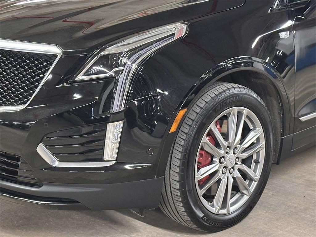 used 2023 Cadillac XT5 car, priced at $35,988