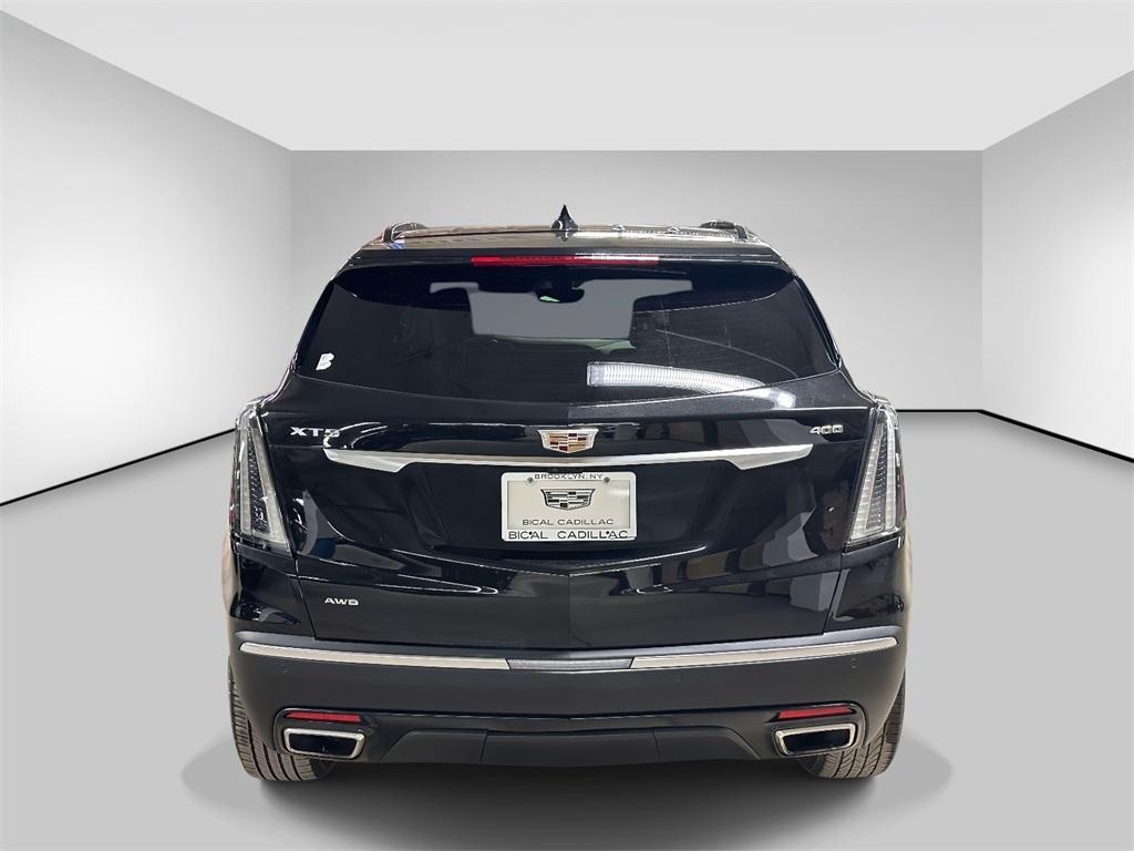 used 2023 Cadillac XT5 car, priced at $35,988