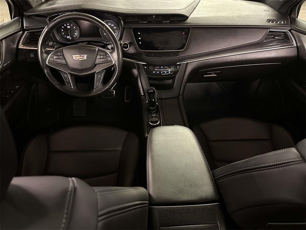 used 2023 Cadillac XT5 car, priced at $35,988