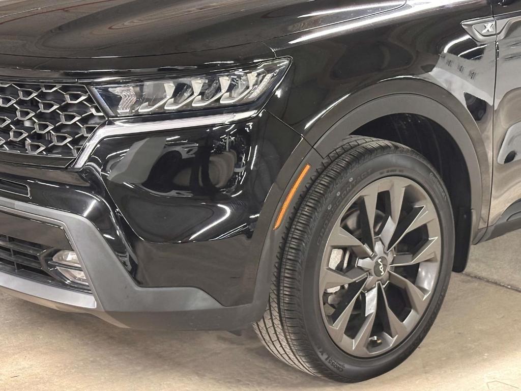 used 2023 Kia Sorento car, priced at $31,795