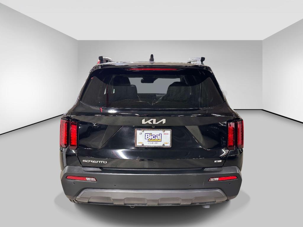 used 2023 Kia Sorento car, priced at $31,795