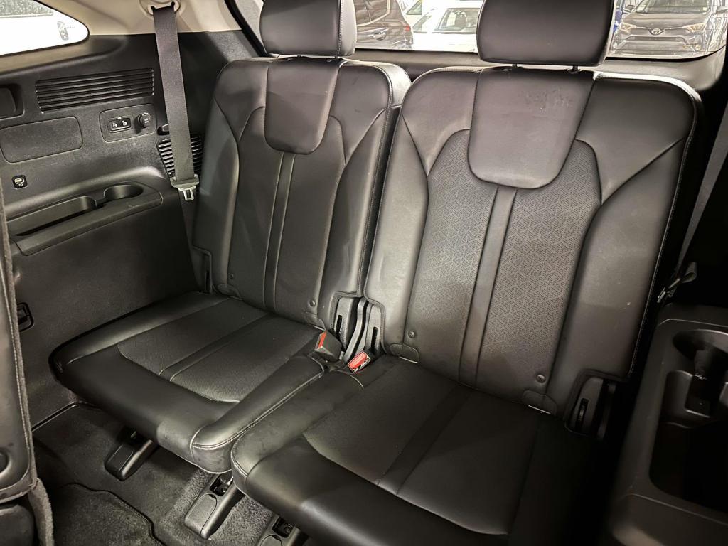 used 2023 Kia Sorento car, priced at $31,795
