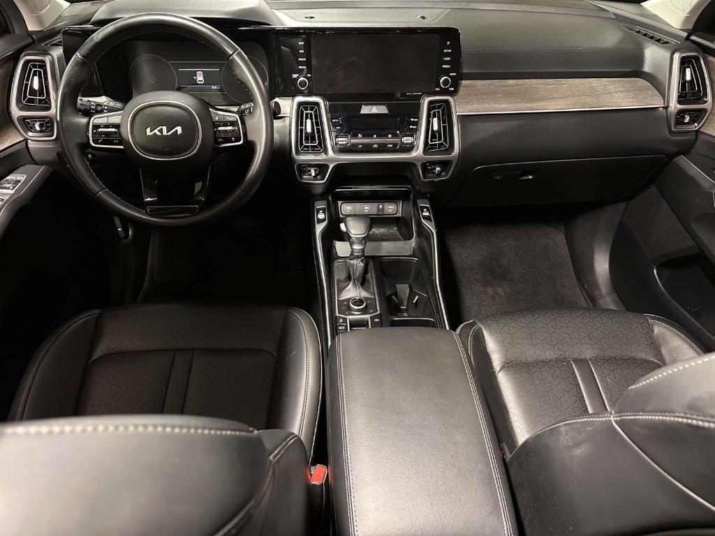 used 2023 Kia Sorento car, priced at $31,795
