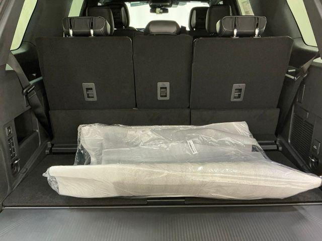 new 2026 Ford Expedition car, priced at $80,320