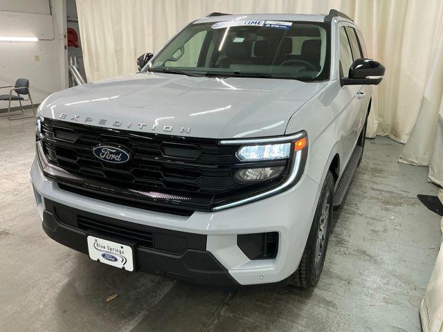 new 2026 Ford Expedition car, priced at $74,445