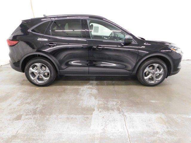 new 2026 Ford Escape car, priced at $30,768