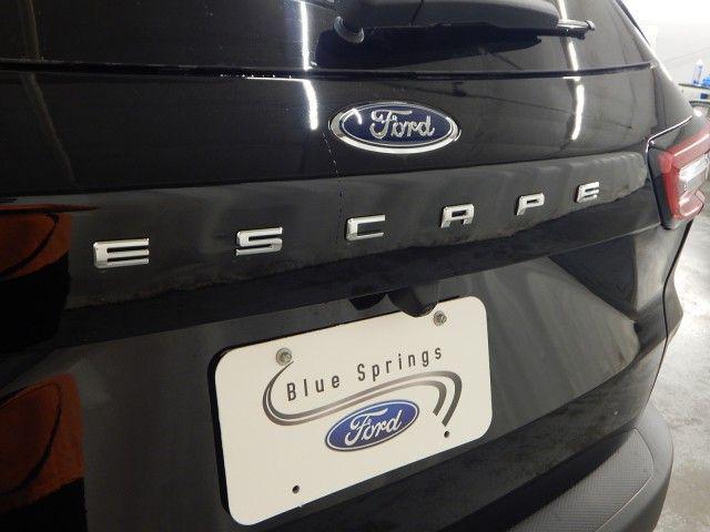 new 2026 Ford Escape car, priced at $25,955