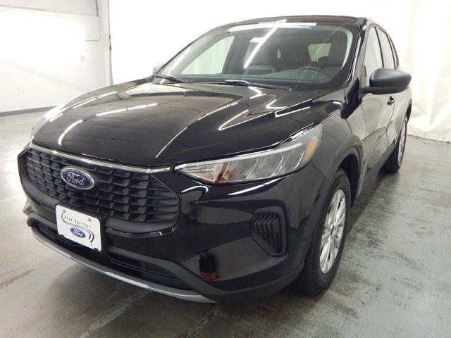 new 2026 Ford Escape car, priced at $25,955