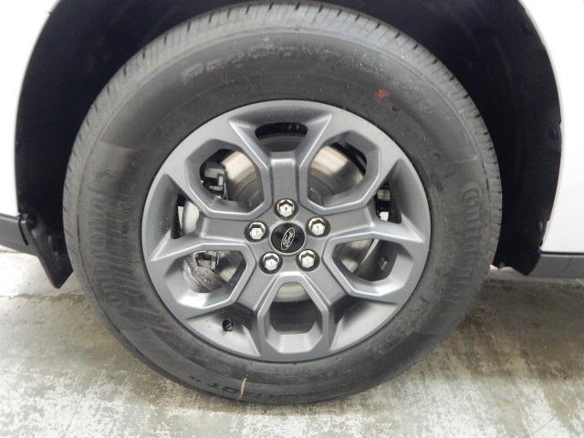 new 2025 Ford Maverick car, priced at $29,542