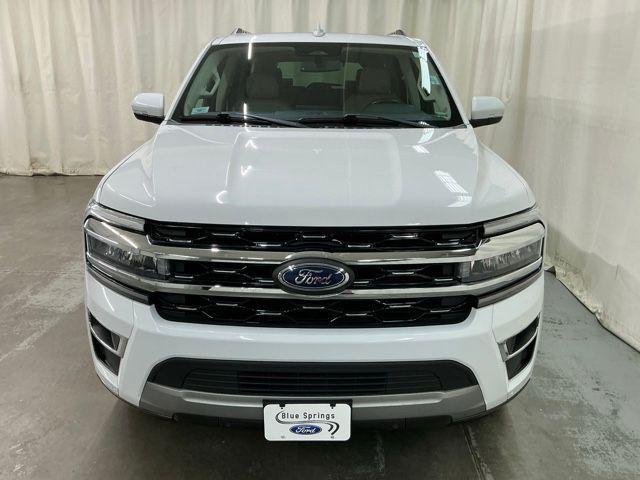 used 2024 Ford Expedition car, priced at $41,594