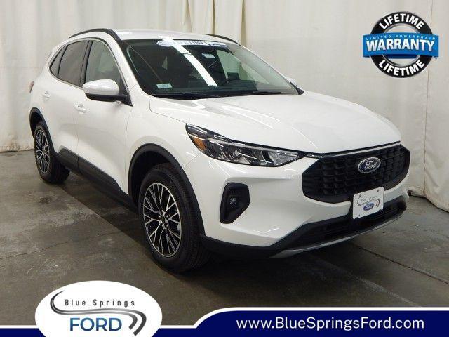 new 2025 Ford Escape PHEV car, priced at $28,326