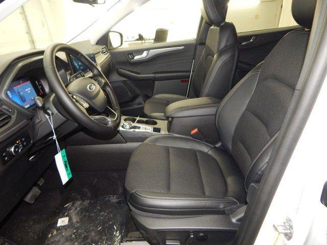 new 2025 Ford Escape PHEV car, priced at $28,326