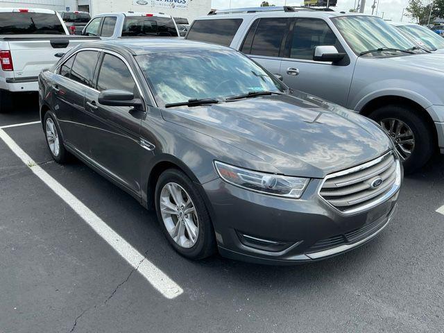 used 2016 Ford Taurus car