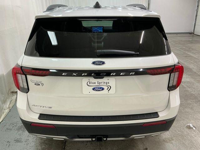 used 2025 Ford Explorer car, priced at $30,464