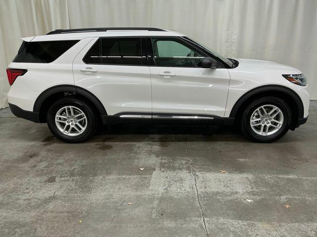 used 2025 Ford Explorer car, priced at $30,464