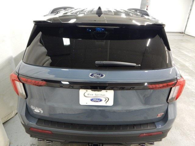 new 2025 Ford Explorer car, priced at $57,668